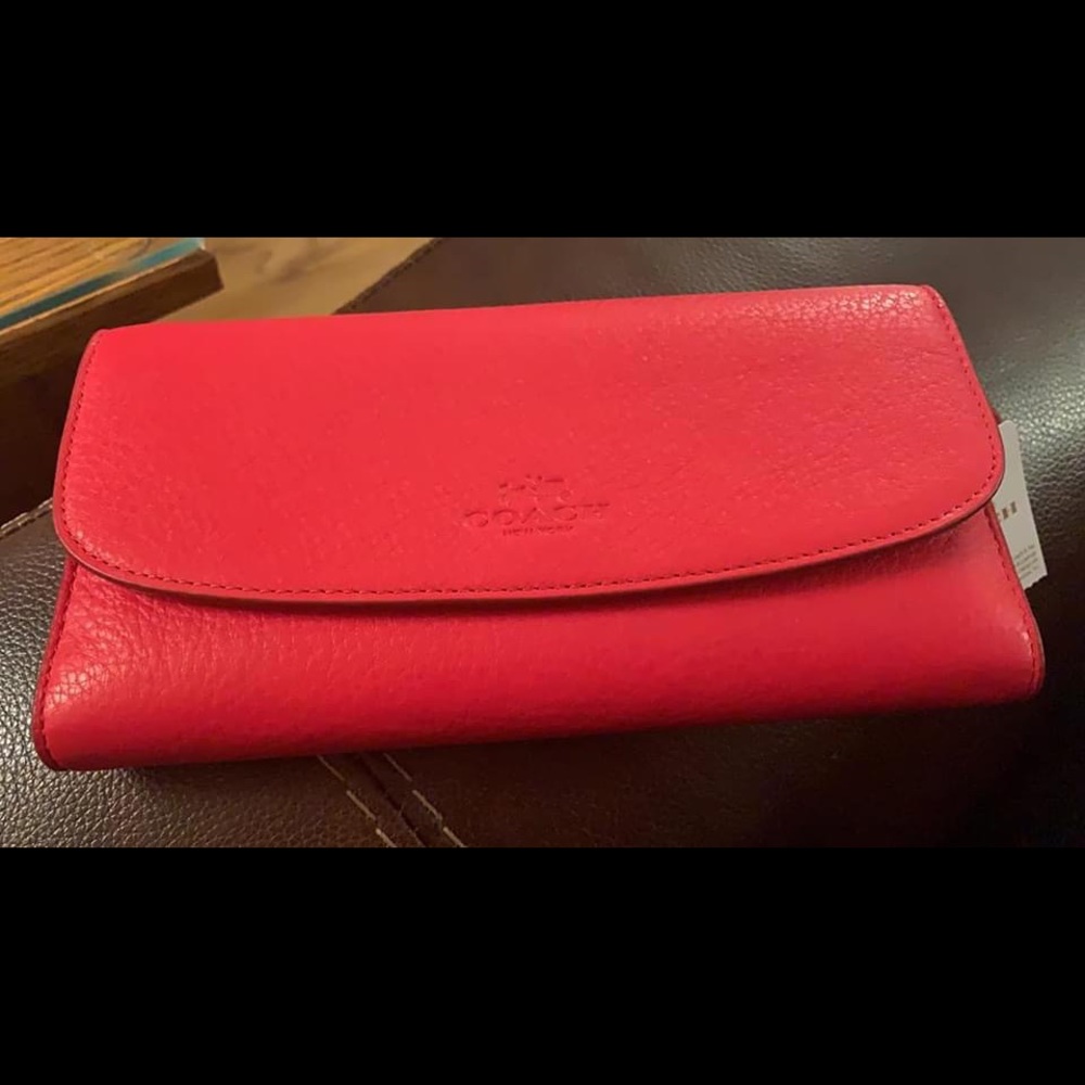 Coach Pebble Leather Checkbook Wallet Red